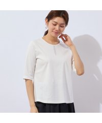 LOBJIE/【洗える・日本製・S～LLサイズ】襟ぐり刺繍 綿Tシャツ/508147100