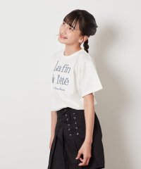 a.v.v(KID'S)/【接触冷感/ジメジメ対策/毛玉になりにくい/安心の綿100％/イージーケア】[140－150]ロゴ刺繍ゆるTシャツ/508149024