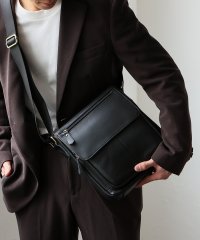 VitaFelice/ヴィータフェリーチェ VitaFelice 本革スクエアショルダーバッグ/508149420