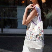 Sawa a la mode/サワアラモード Sawa a la mode 彩るチューリップ刺繍が愛らしい撥水加工バッグ/508151845