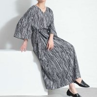 Sawa a la mode/サワアラモード Sawa a la mode 楊柳柄で着映えるベルト付きフレアワンピース/508151870