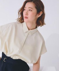 grove/【雑誌掲載】お手入れ楽ちんが嬉しい機能付き！大人のキレイとろみシャツ/508152562