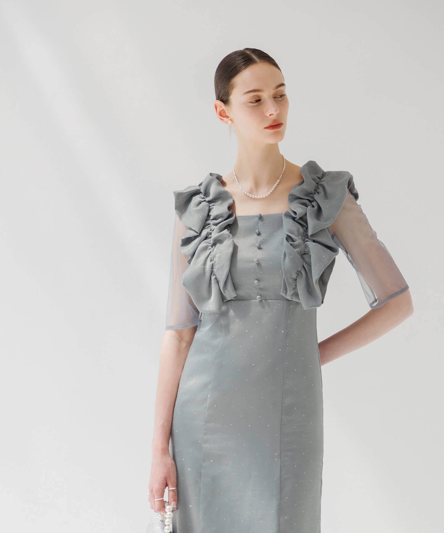 Leja フリルショルダーストーンIラインドレス 当日発送】フリルショルダーストーンIラインワンピース結婚式ドレス
