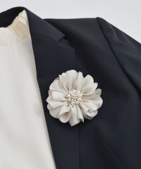 styiro/スタイロ styiro パール付チュールサテンコサージュ/508154429