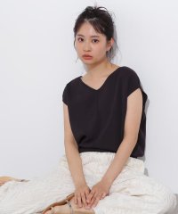 N Natural Beauty Basic/総針Vネックフォルムニット/508156471