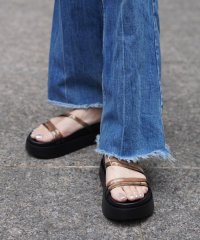 LHP/TEMPERATE/テンパレイト/YAEL SANDAL/508167704