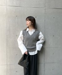 futier land/フューティアランド Futier Land ワンポイント刺繍ニットベスト/508171184