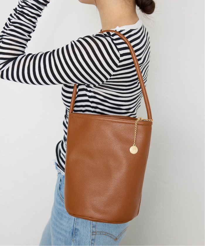 SLOBE IENA OMBINISOAショルダーバッグ SLOBE IENA（スローブイエナ）の「【MADE IN MADA