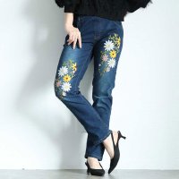 Sawa a la mode/サワアラモード Sawa a la mode 花を添えたインド手刺繍デニムスキニーパンツ/508172410