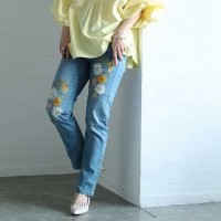 Sawa a la mode/サワアラモード Sawa a la mode 花を添えたインド手刺繍デニムスキニーパンツ/508172410