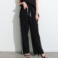 Sawa a la mode/サワアラモード Sawa a la mode スポーティーなラインを重ねるストレートパンツ/508172450