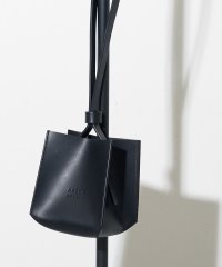 BEARDSLEY/《ARRHE STUDIO》キューブショルダーバッグ/508173689