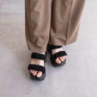 FABBY FABBY./ファビーファビー FABBY FABBY. シャーリング2ベルト厚底サンダル/508175192
