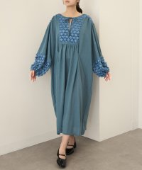 MAGASIN DE MODE Chou Chou/マガジンデモードシュシュ MAGASIN DE MODE Chou Chou リネンライクデコルテワンピース trc/508176023