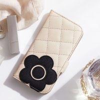 MARY QUANT/マリークワント MARY QUANT スマホケース iPhone16e ケース 手帳型 デイジーパッチ キルト ブックタイプ レディース アイフォン/508181051
