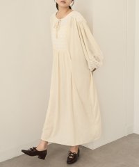 MAGASIN DE MODE Chou Chou/マガジンデモードシュシュ MAGASIN DE MODE Chou Chou リネンライクデコルテワンピース trc/508176023