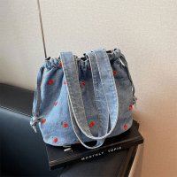 Doux Belle/ドゥー ベル Doux Belle 巾着デニムバッグ チェリー柄 ハンドバッグ/508185502