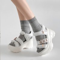 Shoes in Closet/シューズインクローゼット Shoes in Closet －シュークロ－ 超軽量厚底 スタイルアップソール ビジューバックル スポーツサンダル 5989/508189610