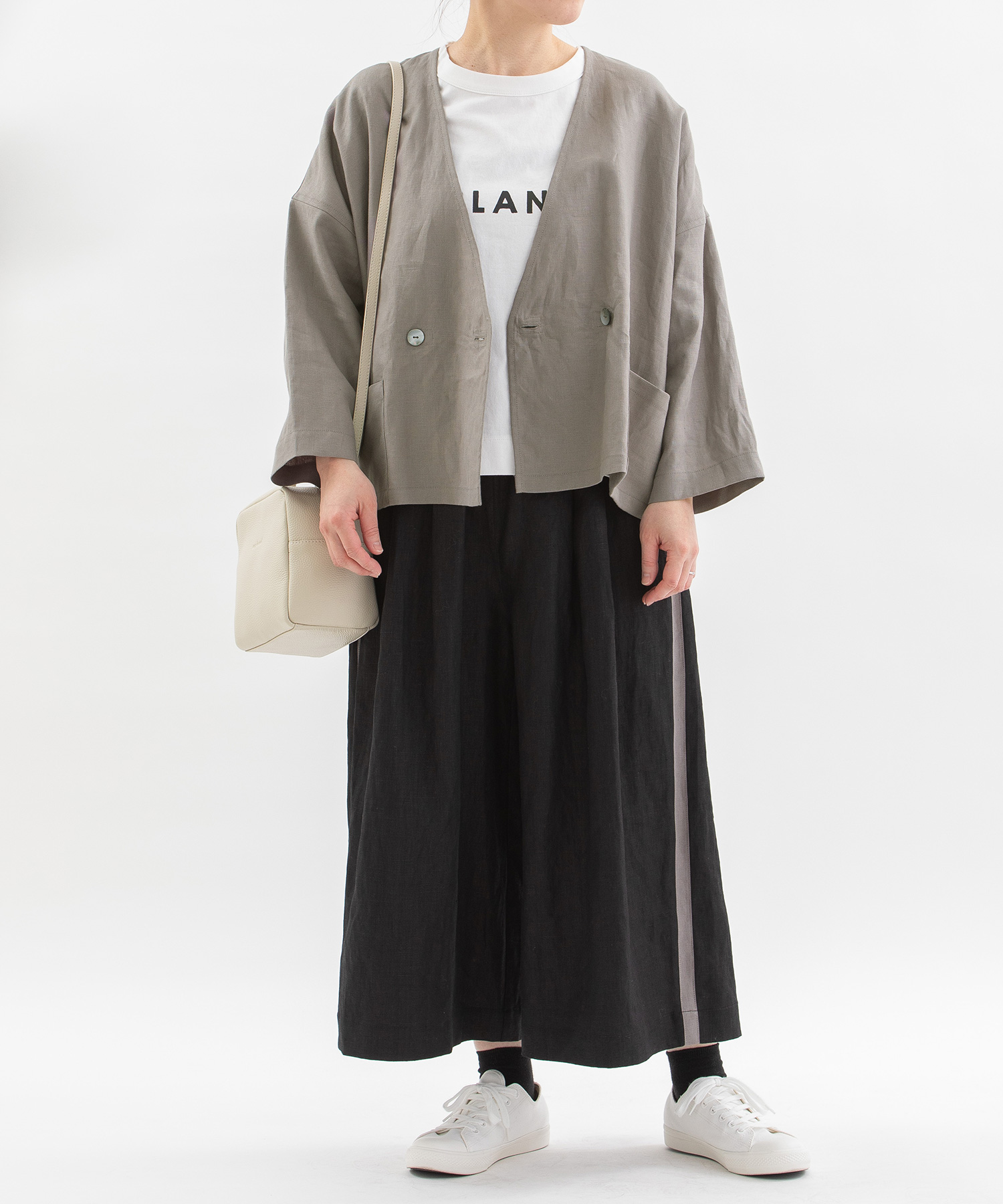 DOLCE&GABBANA ノーカラージャケット 黒 2007525J0051 ブラックのメンズ レザージャケット ロゴプレート | Dolce&Gabbana®