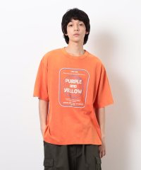 Purple & Yellow/フロスト加工ツアー風プリント半袖Ｔシャツ/508115492