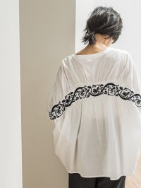 MAYSON GREY/メイソングレイ MAYSON GREY キャンブリックバックギャザー刺繍ブラウス≪手洗い可能≫/508190067