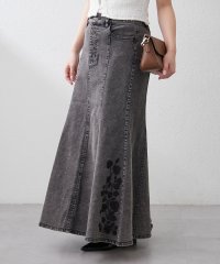 NICE CLAUP/OLIVE des OLIVE OUTLET/【WEB先行予約】【この春マスト】刺繍デニムマーメイドスカート/508193422