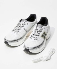 GIVENCHY/ジバンシィ GIVENCHY ジバンシィ GIVENCHY NFNTY－52 LOW TOP RUNNERS スニーカー シンセティックレザー＆メッシュ BH0/508196893