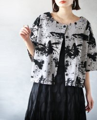 OTONA/オトナ OTONA アートな表情でコーデにスパイスを。前後2WAYトップス/508200295