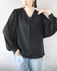 OTONA/オトナ OTONA オンにもオフにも頼れる上品にキマル、大人のシアースリーブブラウス/508200299