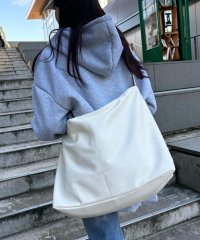 DEVICE/デバイス DEVICE ルーズ マンメイドレザー ショルダーバッグ/508177880