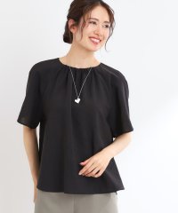 Reflect/【UVカット／接触冷感／マシンウォッシュ可／吸水速乾／セットアップ可／夏の通勤におすすめ】ネックギャザータックブラウス/508201202