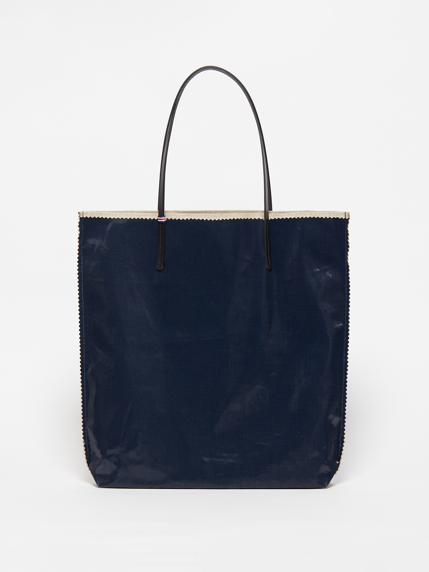 アッシュペーフランス購入♡海外ブランドバッグ♡ブラック シルバー メッシュ アッシュペーフランス(H.P.FRANCE) | リュック・バックパック