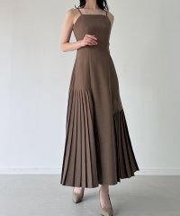 JUNOAH/ジュノア JUNOAH イレヘムプリーツキャミワンピース(薄手、裏地なし)/508205805