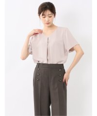m.f.editorial/エムエフエディトリアル m.f.editorial 金具付きVネック 半袖プルオーバーブラウス/508209064