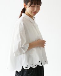 sanpo kuschel/サンポクシェル sanpo kuschel ふふっと笑えるお顔刺繍シャツ/508211011
