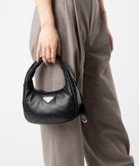 PRADA/プラダ PRADA プラダ PRADA 1BA384 2DYI ソフト パテッド ナッパレザー ハンドバッグ キーリング付き ショルダーバッグ レディース バッ/508211108