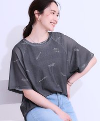 SHOO・LA・RUE Cutie Blonde/【洗える/S－LL】ゆるっとこなれ見え 総柄プリント シアーTシャツ/508212000