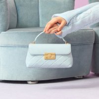 CHARLES & KEITH/Alva アルヴァ キルトチェーンストラップトップハンドルバッグ/508207699