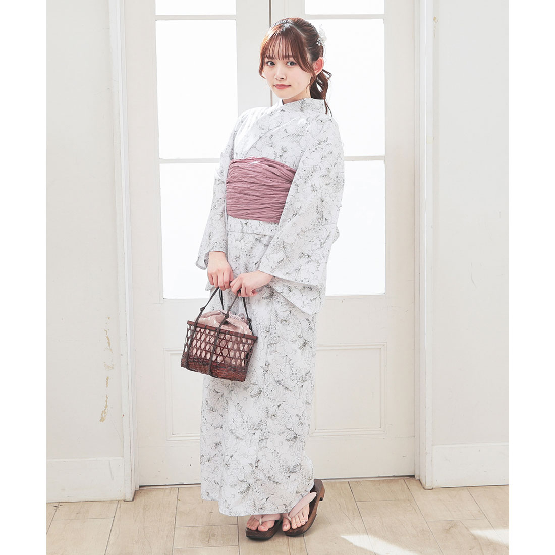 ハニーズ　セパレート浴衣 コン花柄 ハニーズ Honeys セパレート浴衣 浴衣 ゆかた セット セパレート