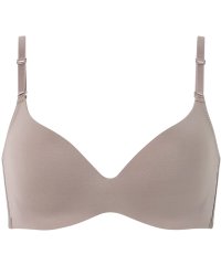 Wing/ウイング Wing ノンワイヤーブラ 動いてもズレにくい きれいなバストシルエット 【シンクロブラ】 AA～Fカップ対応/507309165