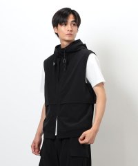 COMME CA ISM MENS/「Ｄａｉｌｙ ＴＥＣＨ Ｓｅｒｉｅｓ」 クイックドライ ベンチレーションジップベスト/508194592