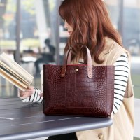 HALEINE/アレンヌ HALEINE [HALEINE]イタリアンクロコ型押しハンドバッグ日本製/508216782