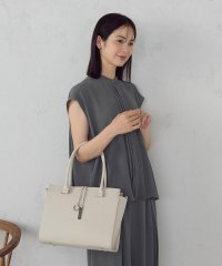 MONO COMME CA/ロゴプレートトート/508194614