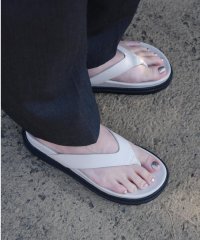 BEAVER/CAMINANDO/カミナンド　 THONG SLIDES トングスライド/508216081