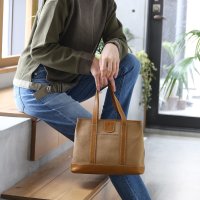 mieno golf/ミエノ mieno [mieno]仕切り付きミニトートバッグ/508218318