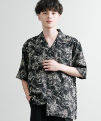 Rocky Monroe/ロッキーモンロー Rocky Monroe 総柄シャツ オープンカラー 半袖 メンズ レディース マシンプリント 花柄 梨地 捺染日本製 Upscape Aud/508218323