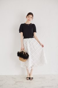 tocco closet/トッコクローゼット tocco closet チェリービジューモチーフ付きスカラネックプルオーバー/508219876