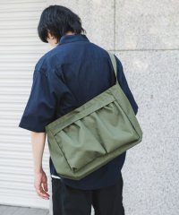 URBAN RESEARCH DOORS/撥水マルチポケットヘルメットショルダー/508220361
