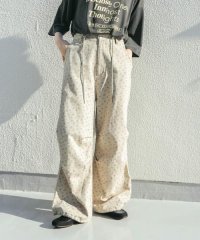 KBF/フラワープリントドロストパンツ/508220400