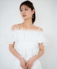 AND COUTURE/エアリーティアードオフショルブラウス/508221934